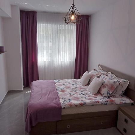 Apartament Gabriella'S Home ออราแด ภายนอก รูปภาพ